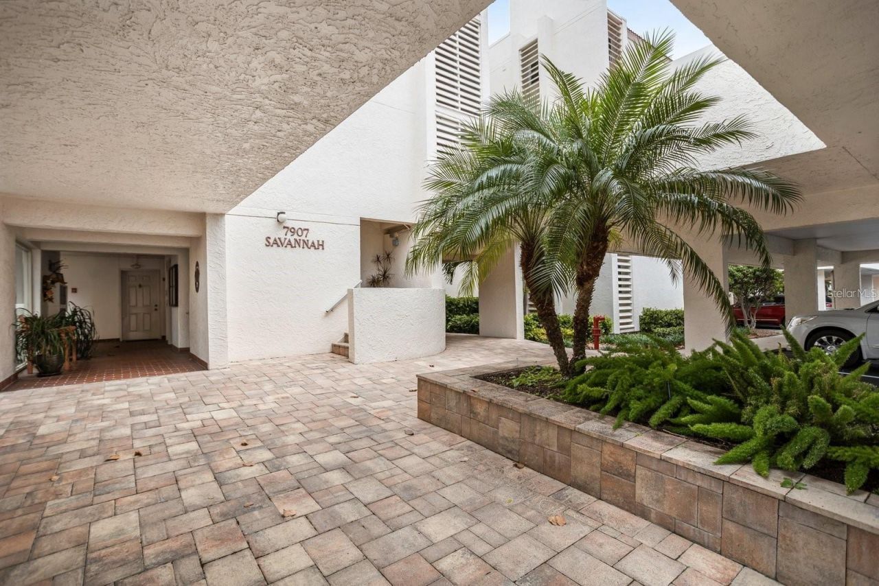 7907 Sailboat Key Boulevard S, Unit 205, South Pasadena, FL 33707 Photo