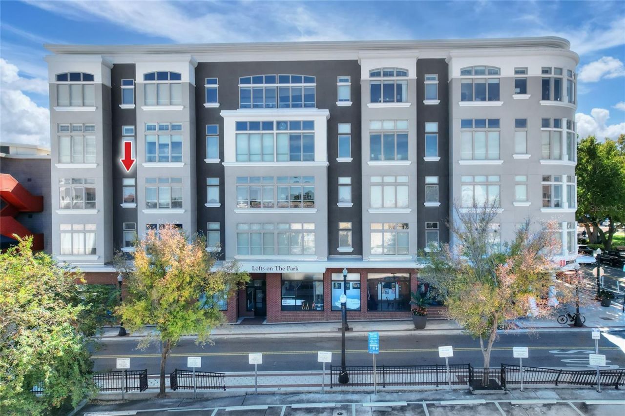 125 N Kentucky Avenue, Unit 207, Lakeland, FL 33801 Main Photo