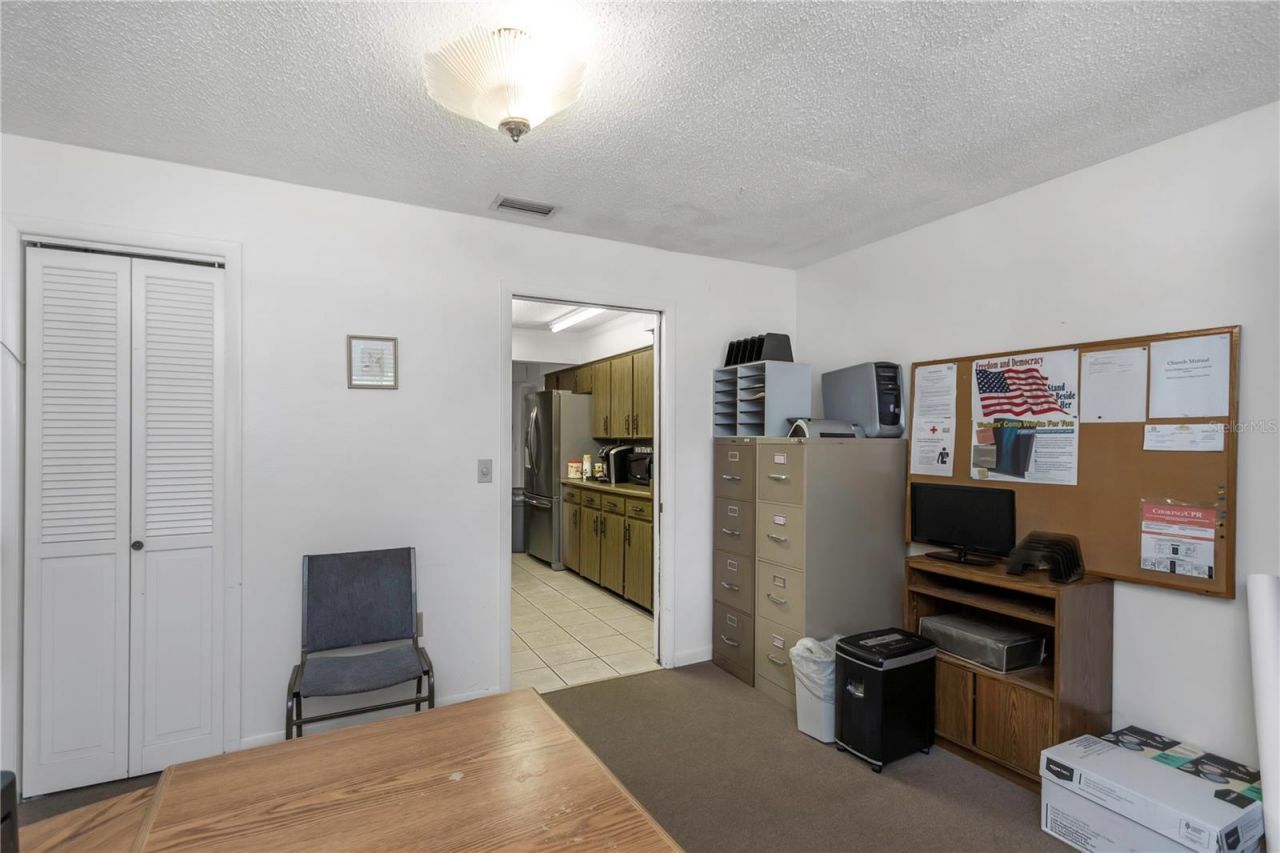 17515 Lakeshore Road, Lutz, FL 33558 Photo