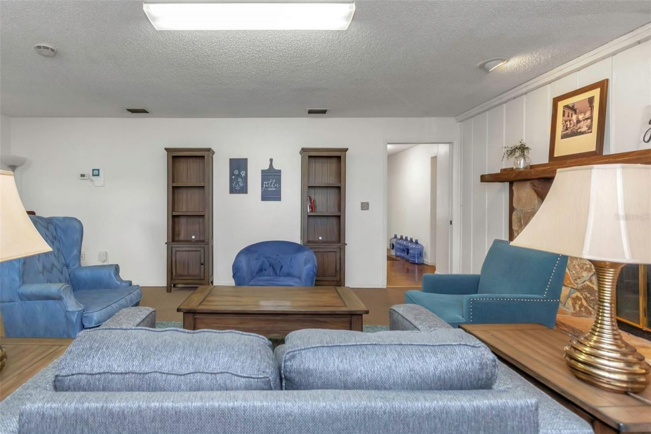 17515 Lakeshore Road, Lutz, FL 33558 Photo