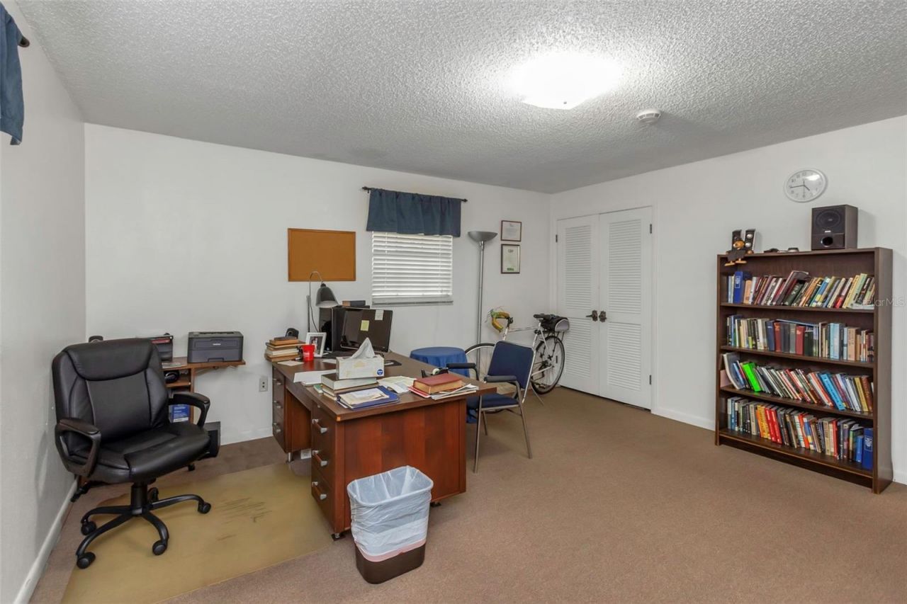 17515 Lakeshore Road, Lutz, FL 33558 Photo