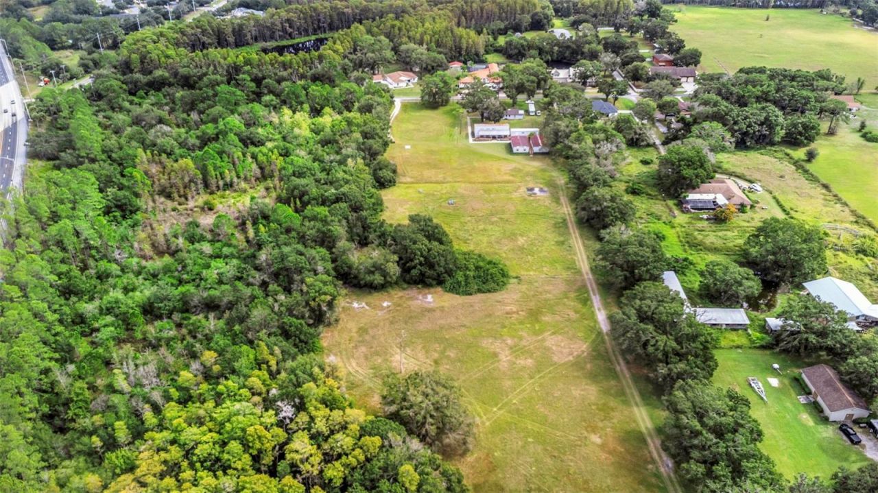 17515 Lakeshore Road, Lutz, FL 33558 Photo