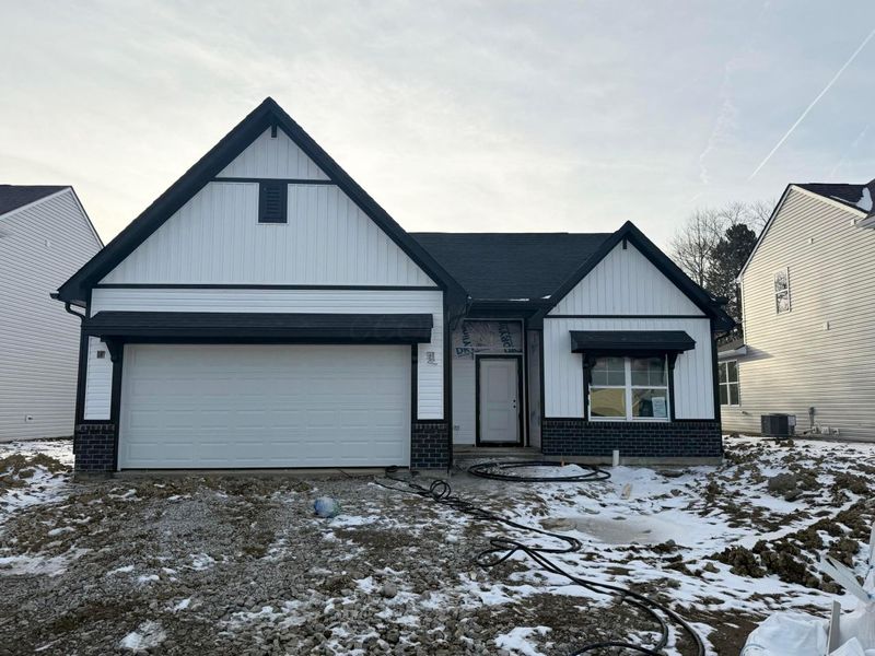 307 Nixon Way, London, OH 43140 Photo 1