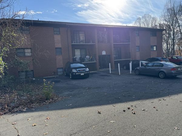 45 Vera DR, Unit Apt 6, Collinsville, VA 24078