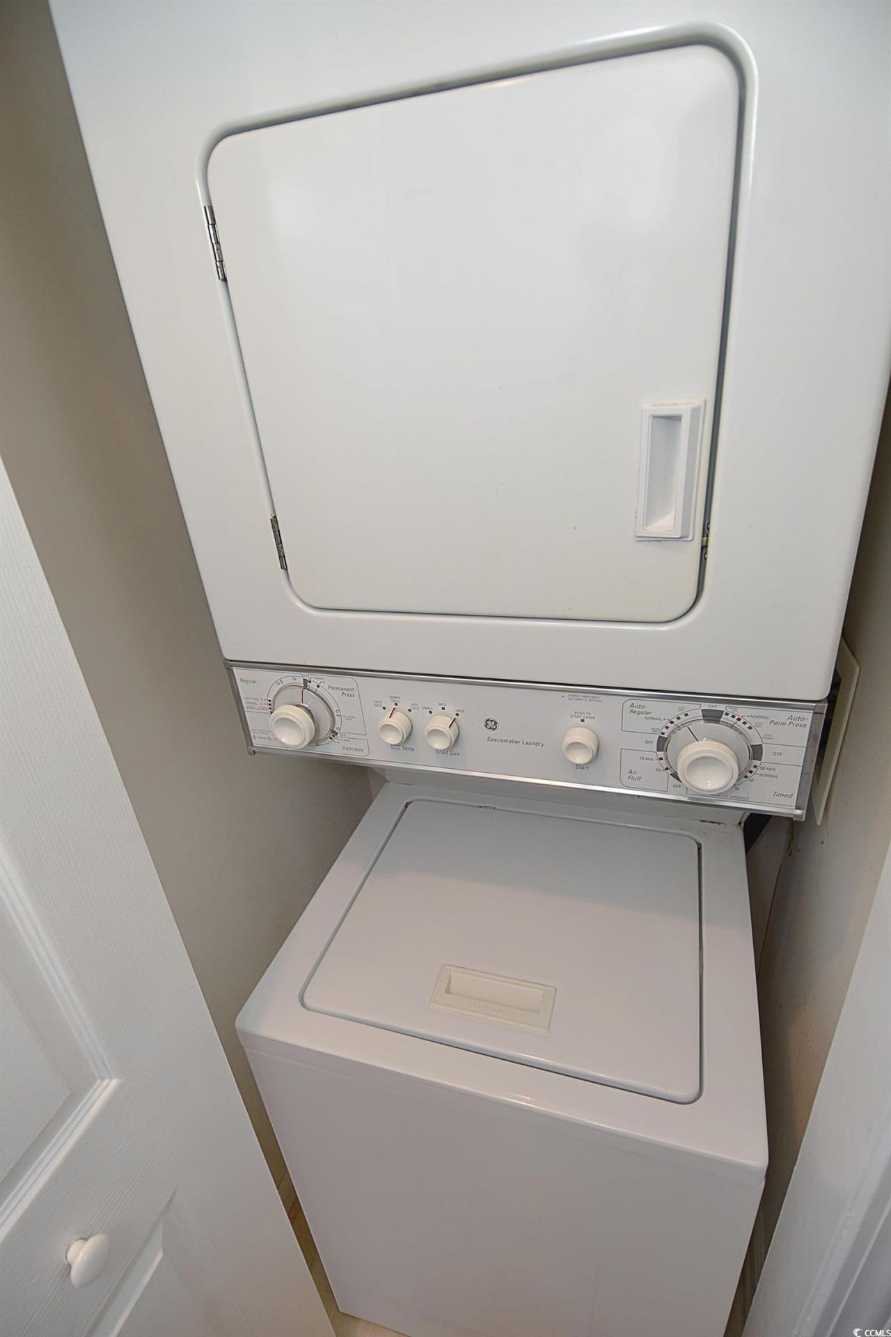 4622 Greenbriar Dr. Photo 7