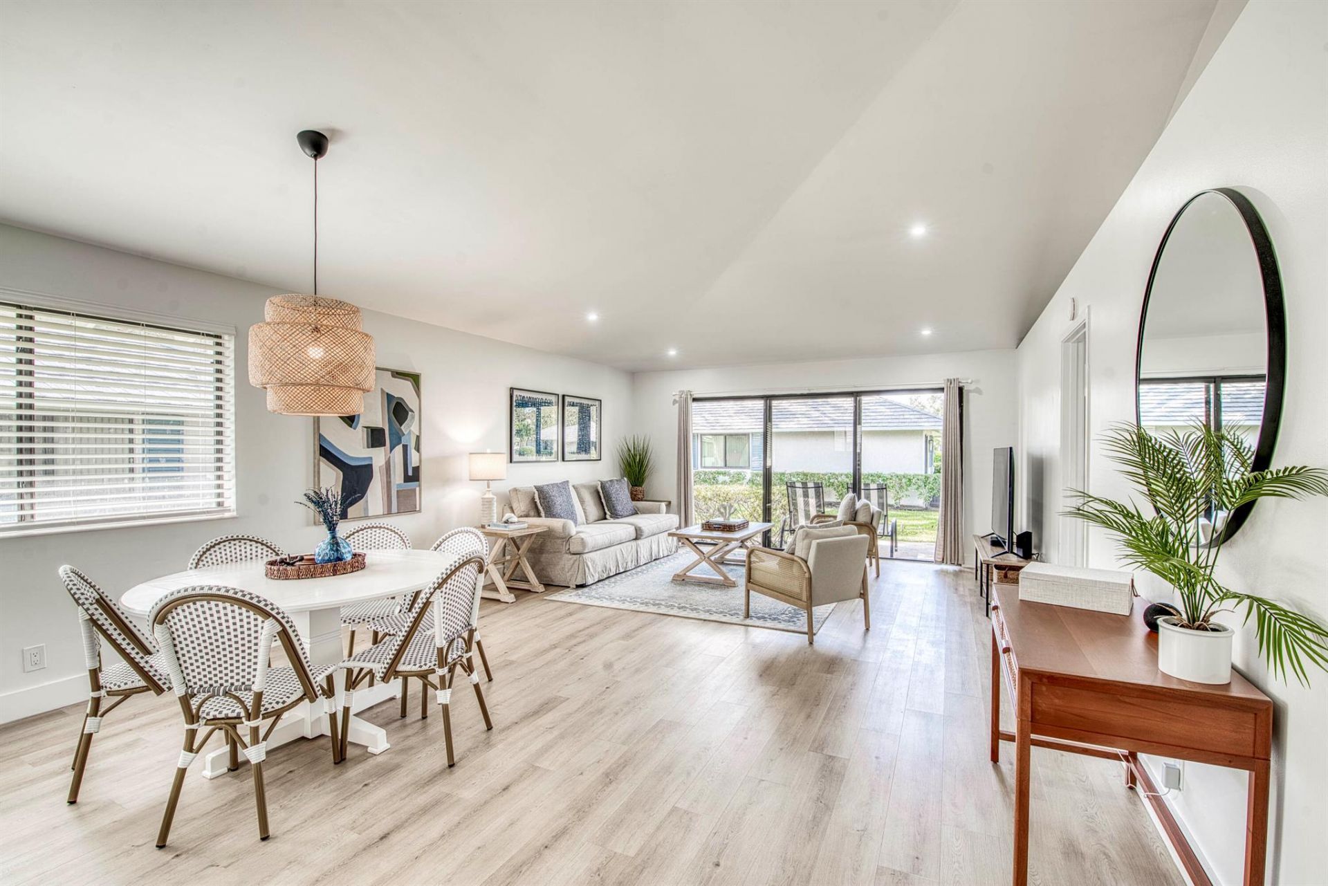 130 Club Drive, Palm Beach Gardens, FL 33418 Photo