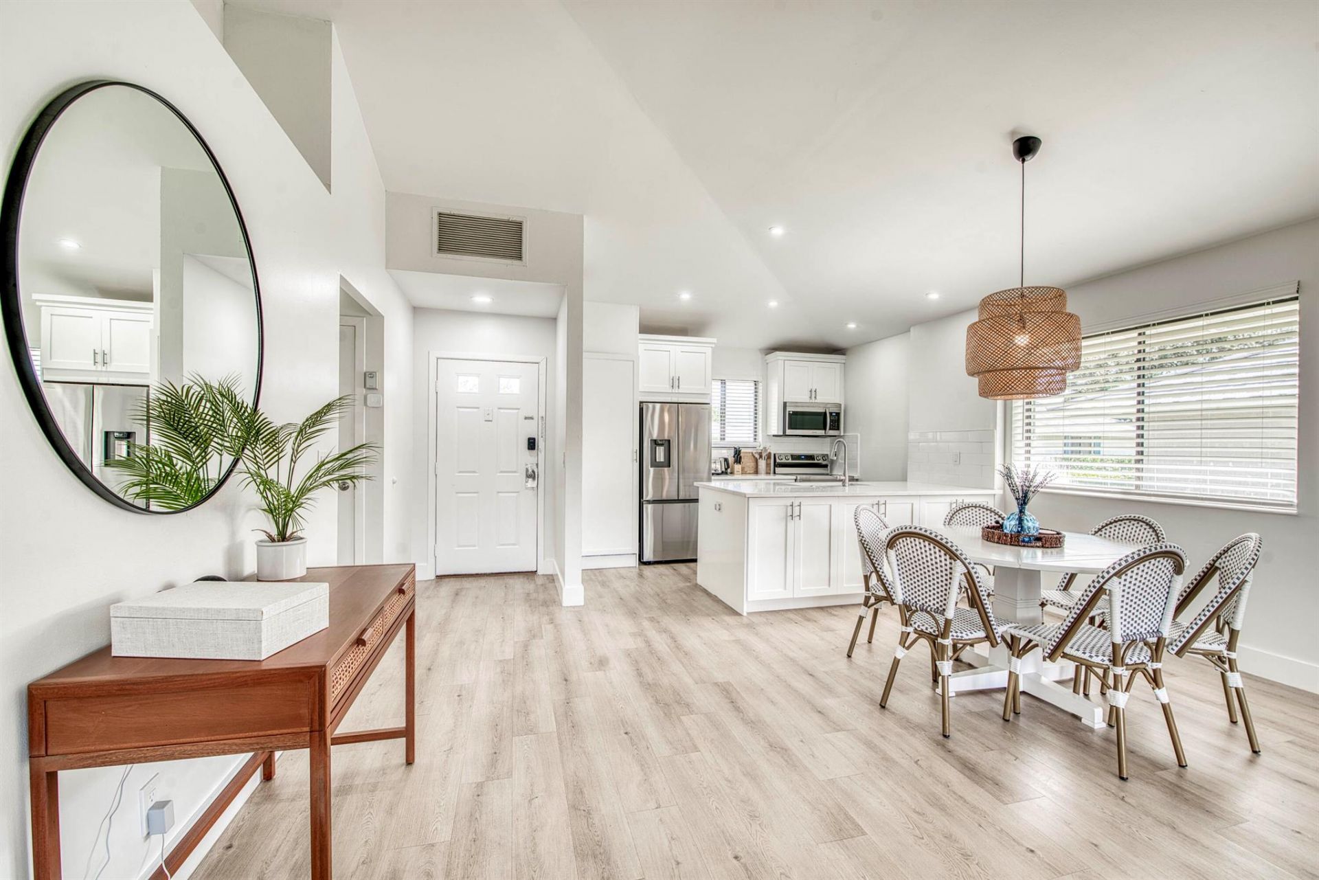 130 Club Drive, Palm Beach Gardens, FL 33418 Photo