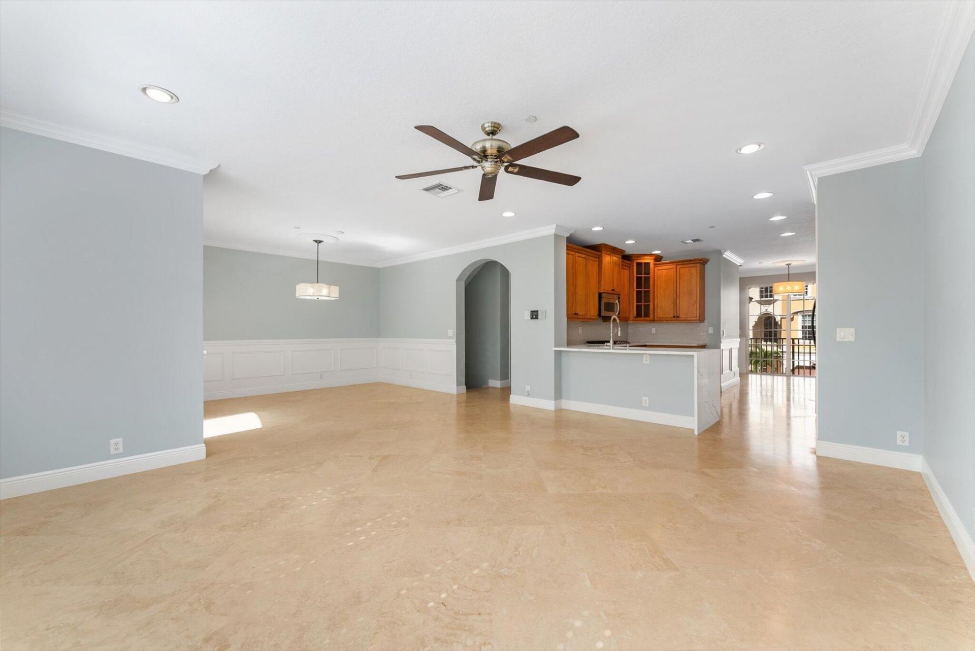 604 NE Francesca Lane, Boca Raton, FL 33487 Photo