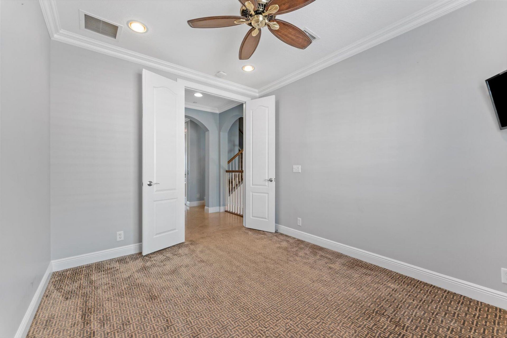 604 NE Francesca Lane, Boca Raton, FL 33487 Photo