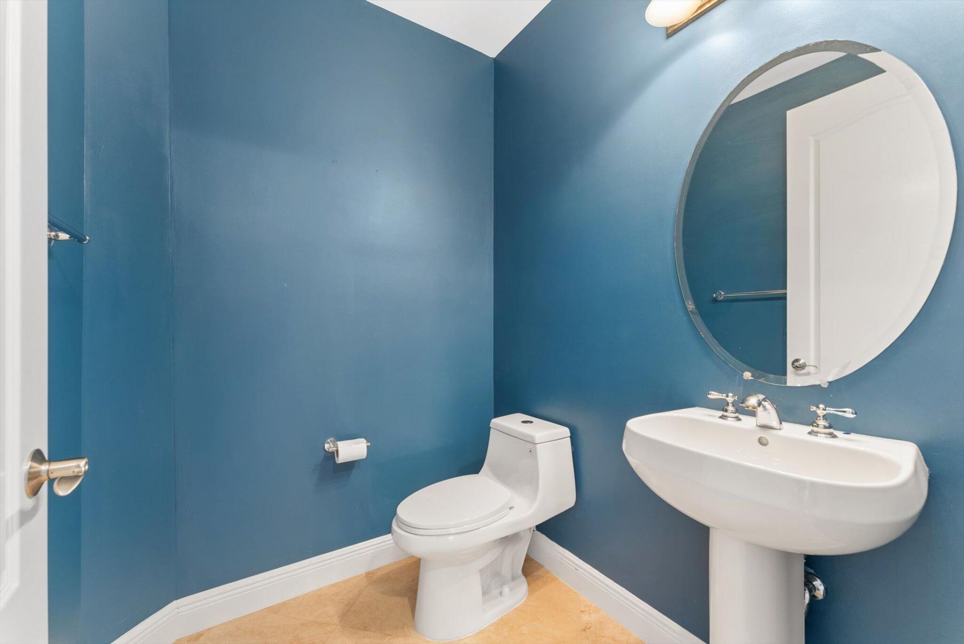 604 NE Francesca Lane, Boca Raton, FL 33487 Photo