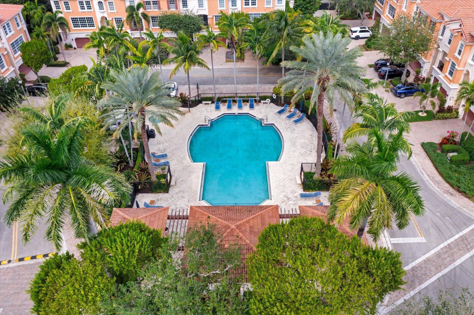 604 NE Francesca Lane, Boca Raton, FL 33487 Photo