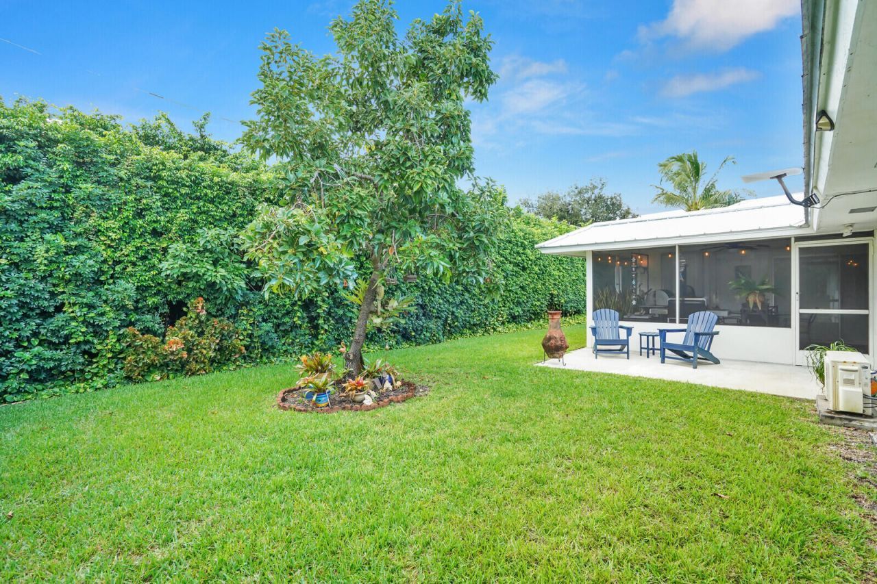 221 Orange Tree Drive, Atlantis, FL 33462 Photo