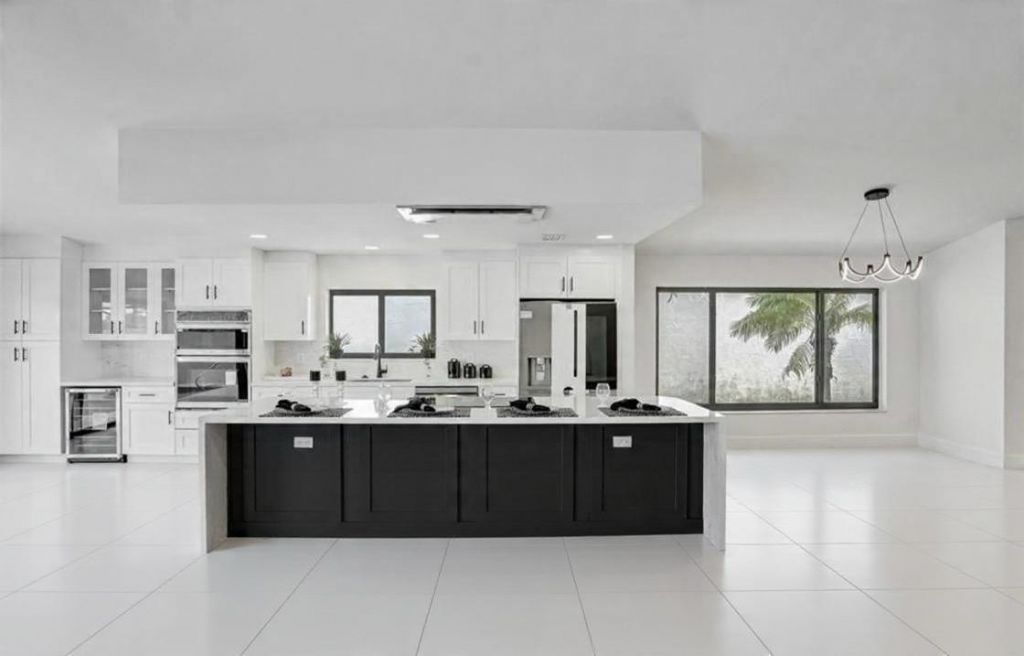 21392 Bridge View Drive, Boca Raton, FL 33428 Photo