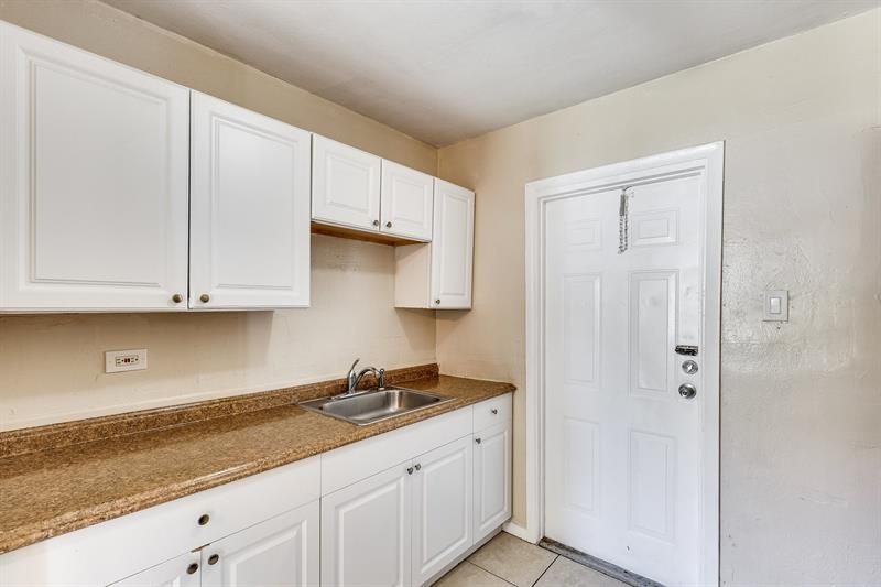 1501 NW 24th Avenue, Fort Lauderdale, FL 33311 Photo