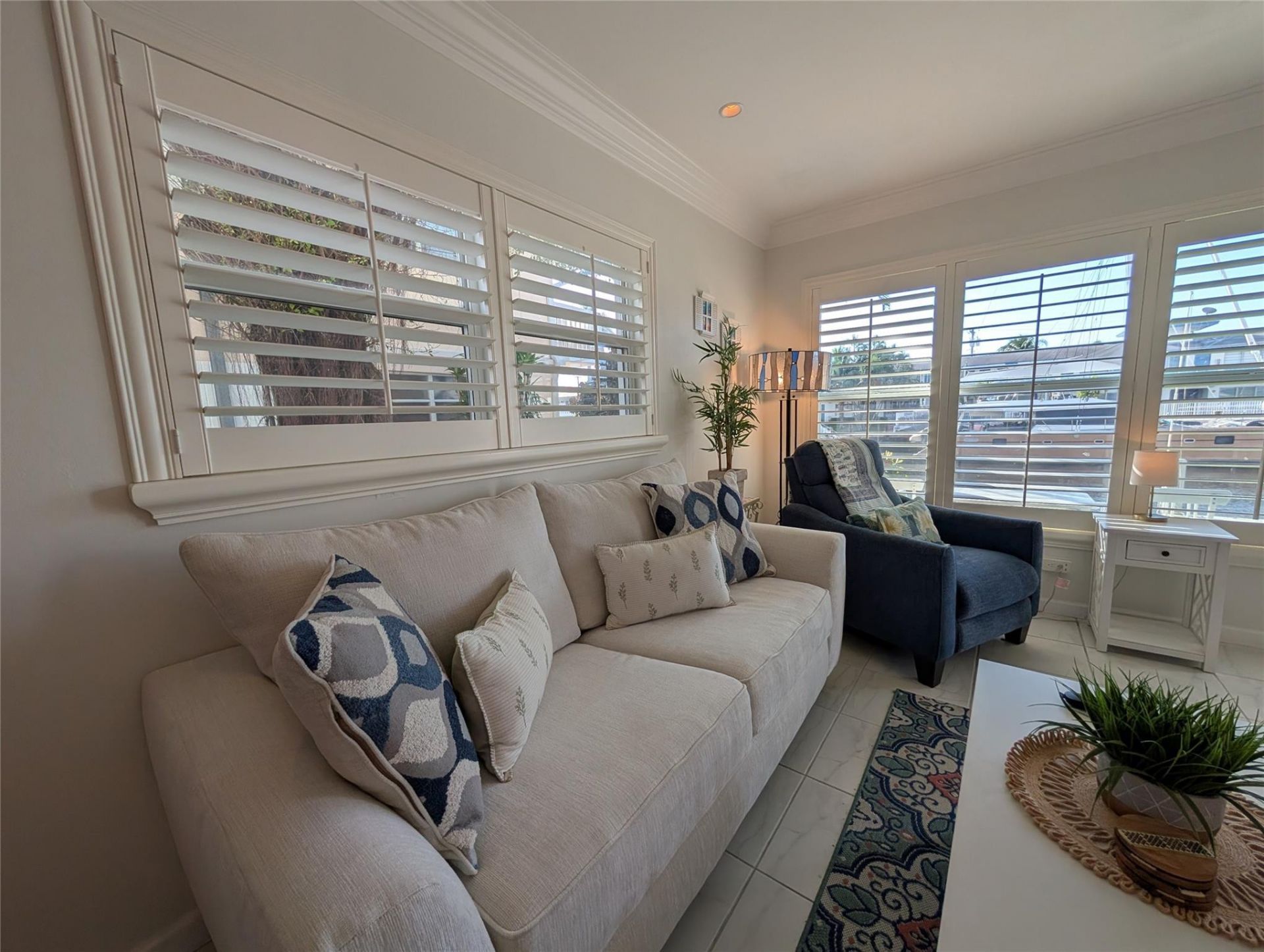 2808 NE 33rd Court, Unit 101, Fort Lauderdale, FL 33306 Photo