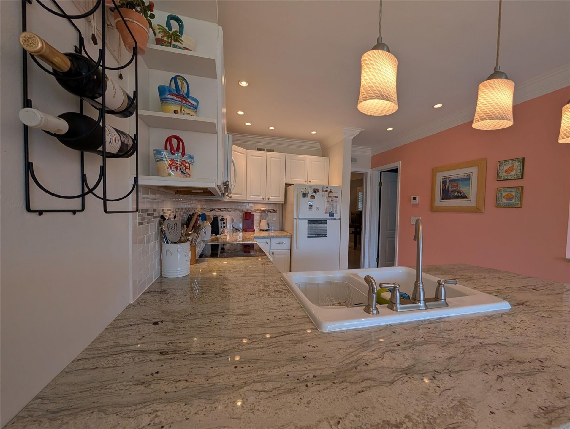 2808 NE 33rd Court, Unit 101, Fort Lauderdale, FL 33306 Photo