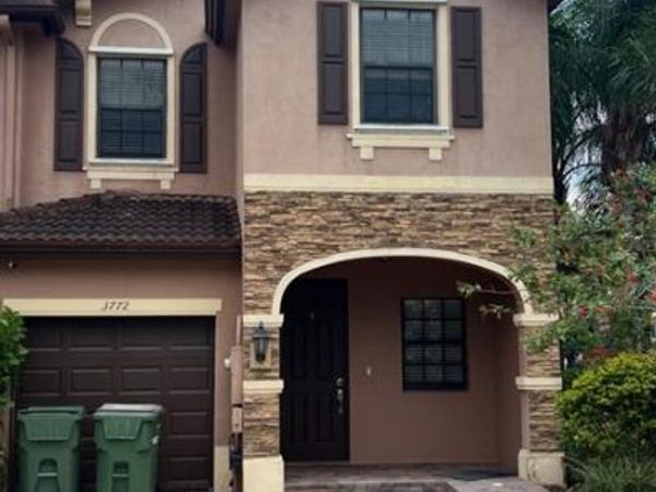 3772 NE 3rd Ct, Homestead, FL 33033
