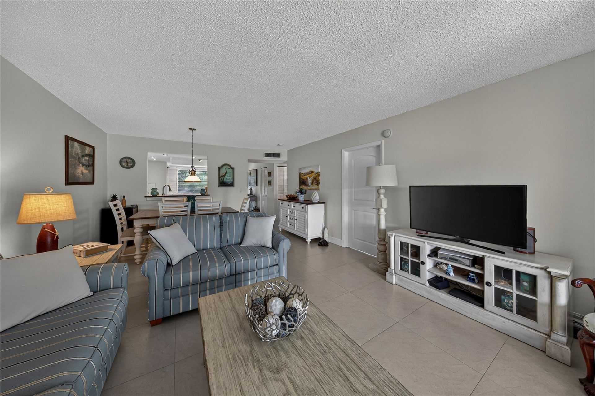 1550 NW 80th Avenue, Unit 303, Margate, FL 33063 Photo