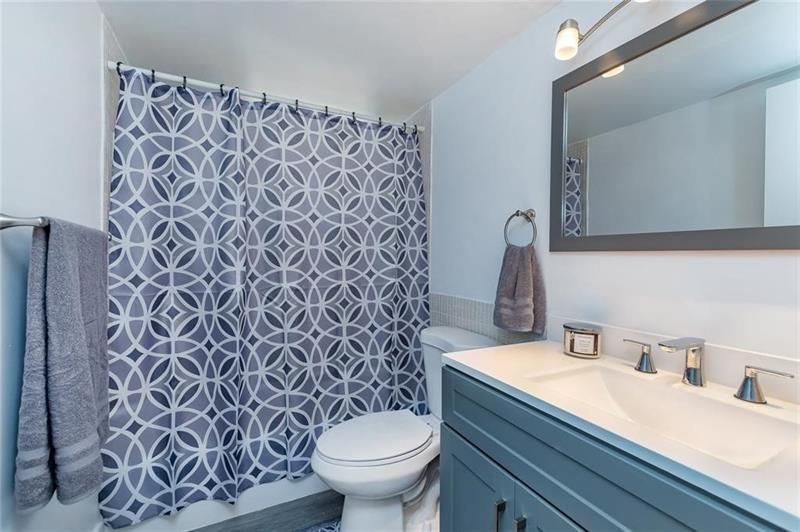 1101 NE 191st Street, Unit H301, Miami, FL 33179 Photo