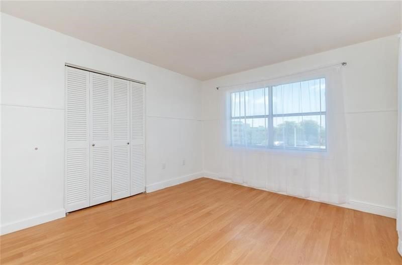 1101 NE 191st Street, Unit H301, Miami, FL 33179 Photo