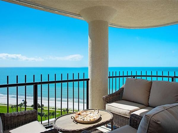 4251 Gulf Shore BLVD N, Unit 19D, NAPLES, FL 34103