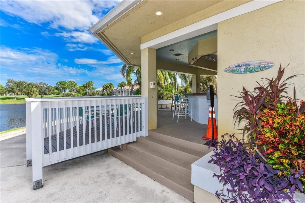 1741 SW Willowbend Lane, Palm City, FL 34990 Photo