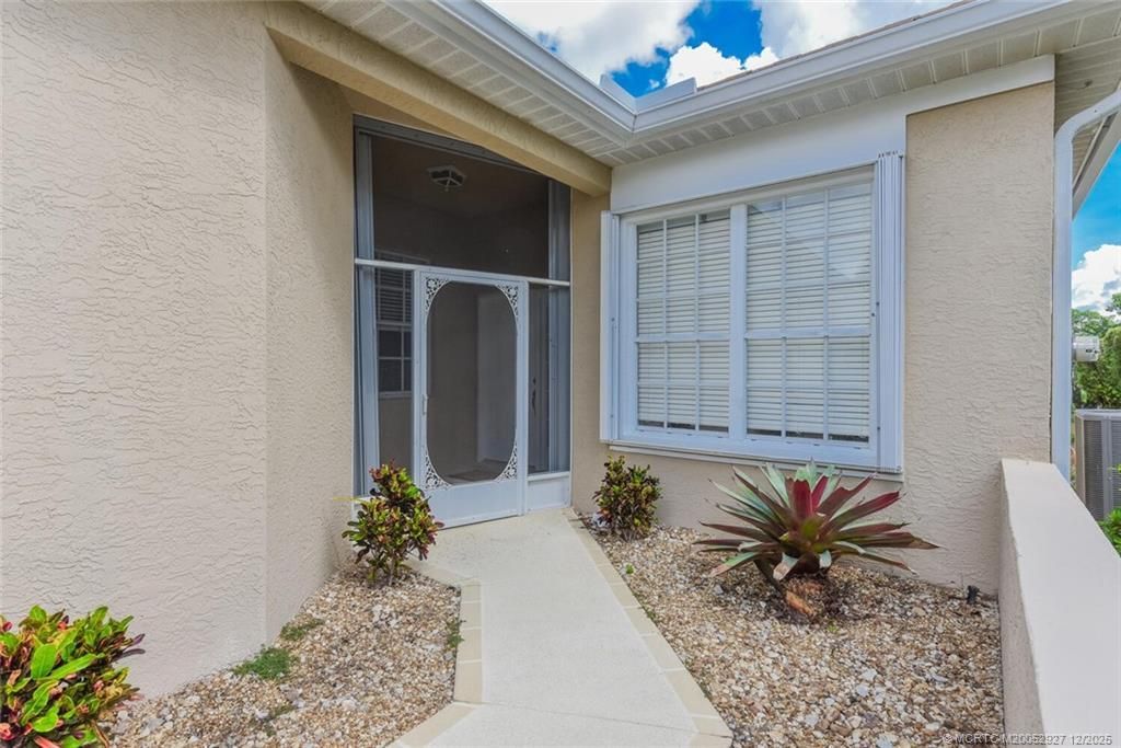 1741 SW Willowbend Lane, Palm City, FL 34990 Photo