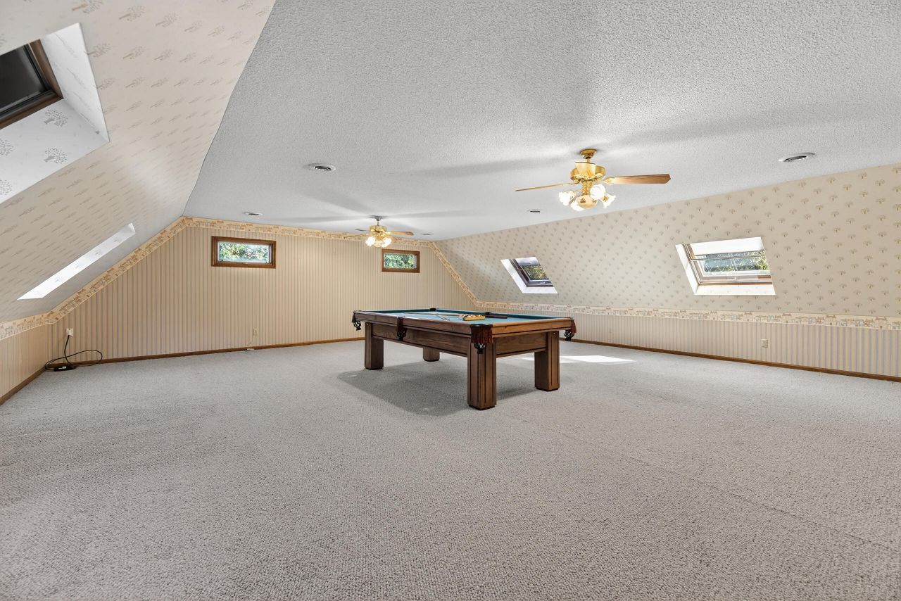 1086 St Julien Drive Photo 40