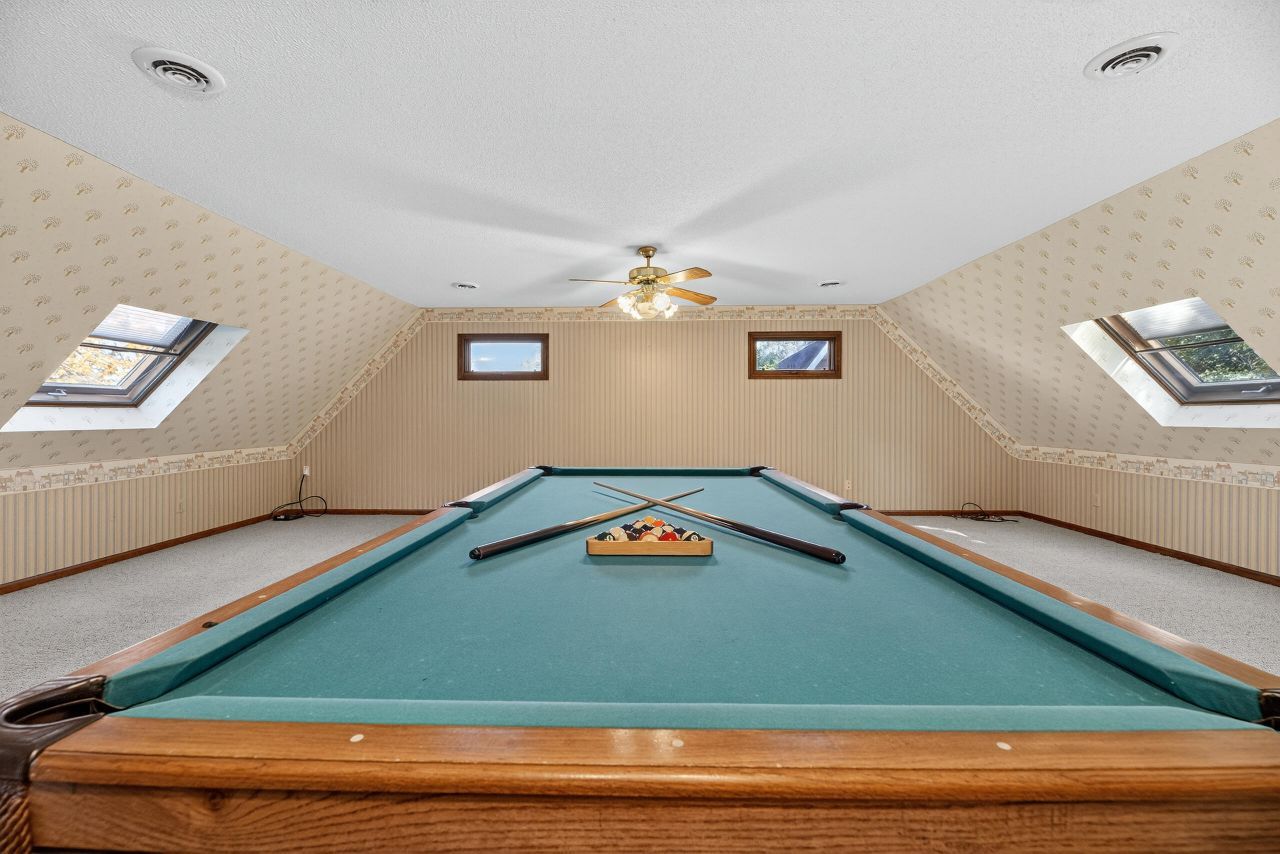 1086 St Julien Drive Photo 43