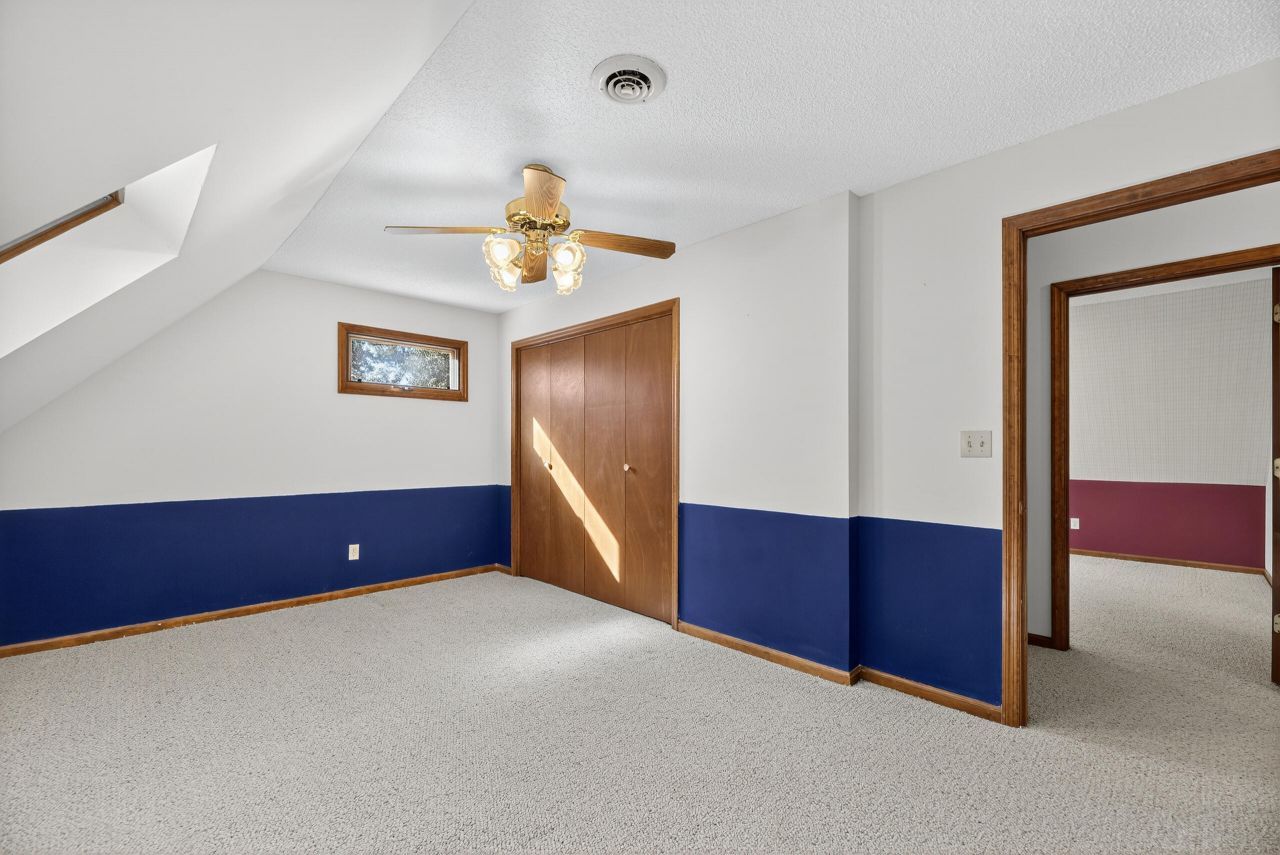 1086 St Julien Drive Photo 50