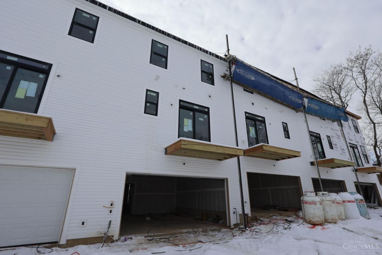 6379 Coverage Court, Unit 28, Mason, OH 45040 Main Photo