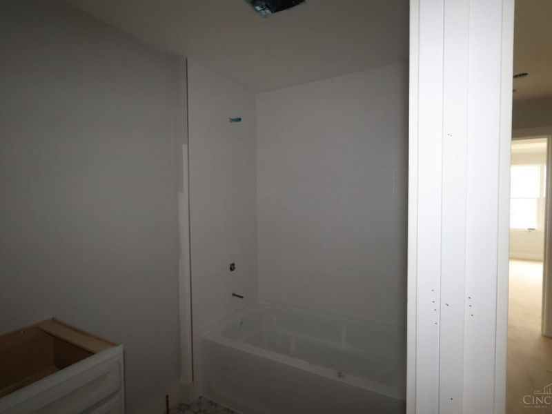 6379 Coverage Court, Unit 28, Mason, OH 45040 Photo 14