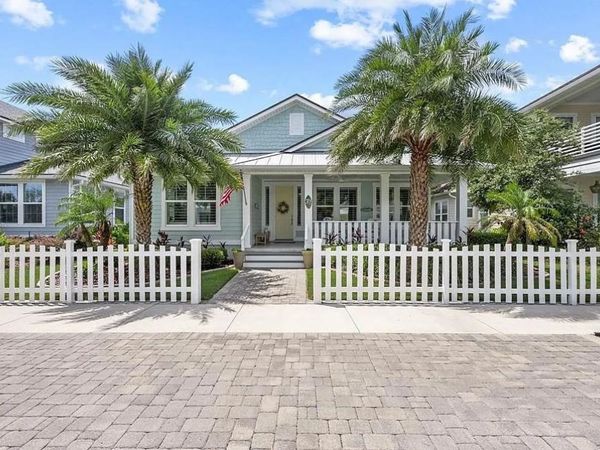 31 HIDDEN TREASURE DR, Palm Coast, FL 32137