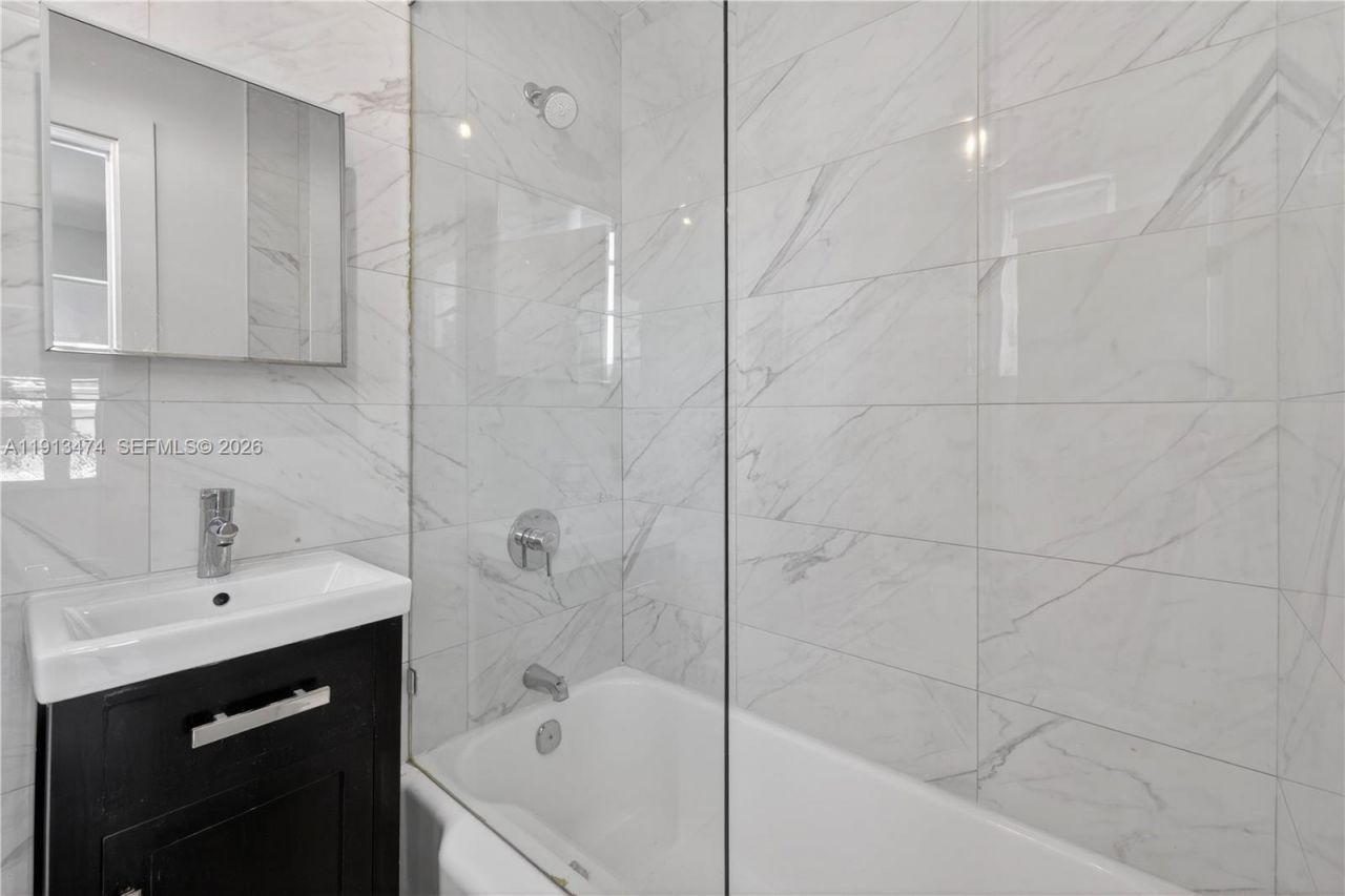 1601 Jefferson Ave, Unit TH, Miami Beach, FL 33139 Photo