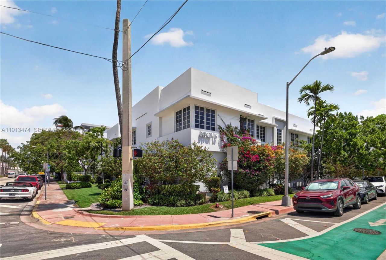 1601 Jefferson Ave, Unit TH, Miami Beach, FL 33139 Photo
