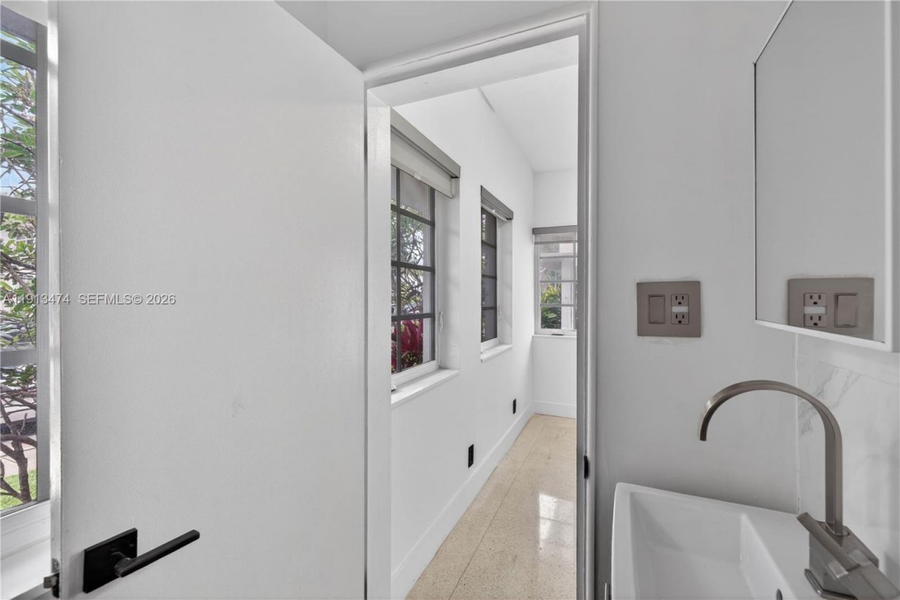 1601 Jefferson Ave, Unit TH, Miami Beach, FL 33139 Photo