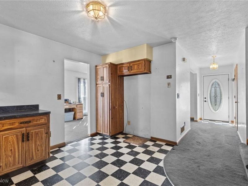 64643 Loomis Lane, Belmont, OH 43718 Photo 11