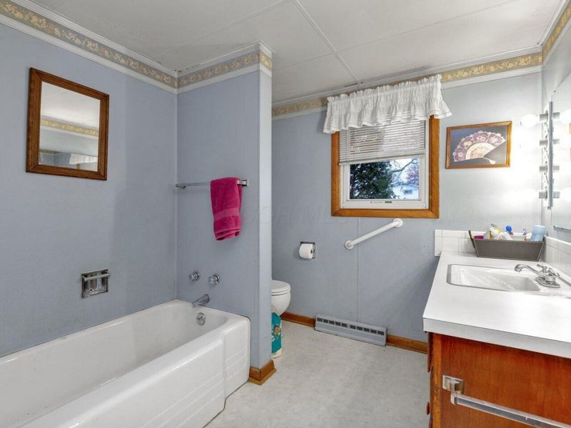 518 Snyder Drive, Loudonville, OH 44842 Photo 18