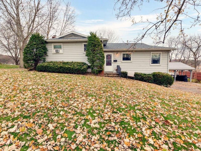 518 Snyder Drive, Loudonville, OH 44842 Photo 2