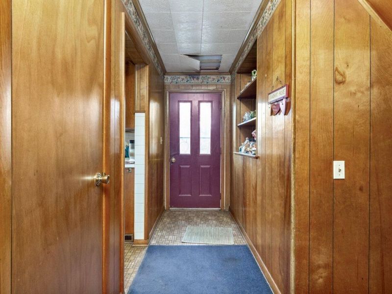 518 Snyder Drive, Loudonville, OH 44842 Photo 6