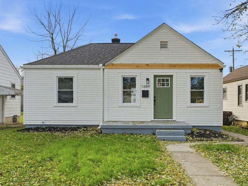 1689 E Kossuth Street, Columbus, OH 43206 Photo 1