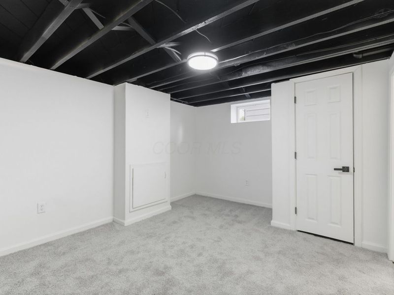 1689 E Kossuth Street, Columbus, OH 43206 Photo 14