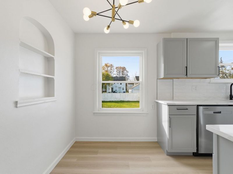 1689 E Kossuth Street, Columbus, OH 43206 Photo 7