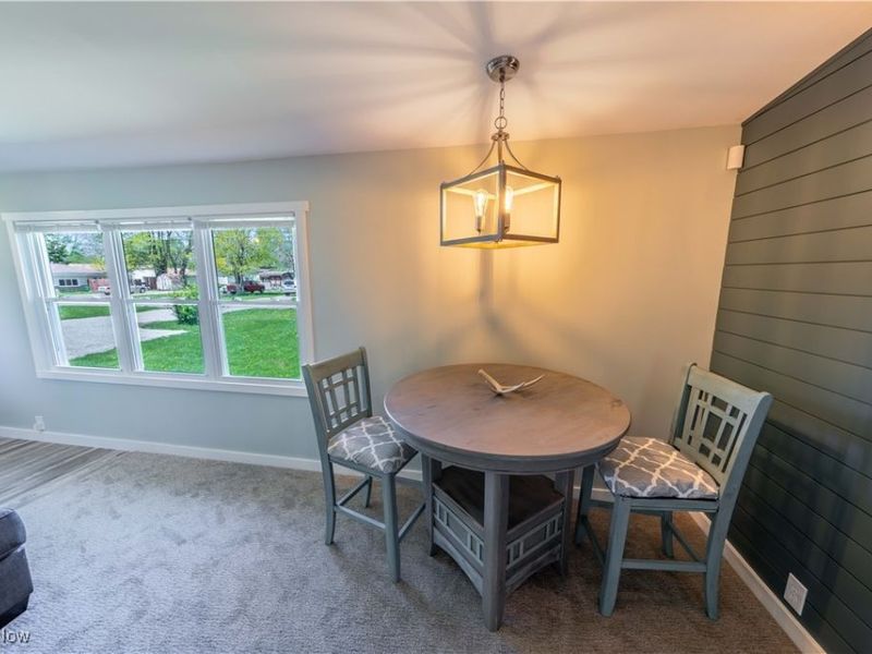 99 Smith Street, Unit B, Oberlin, OH 44074 Photo 7