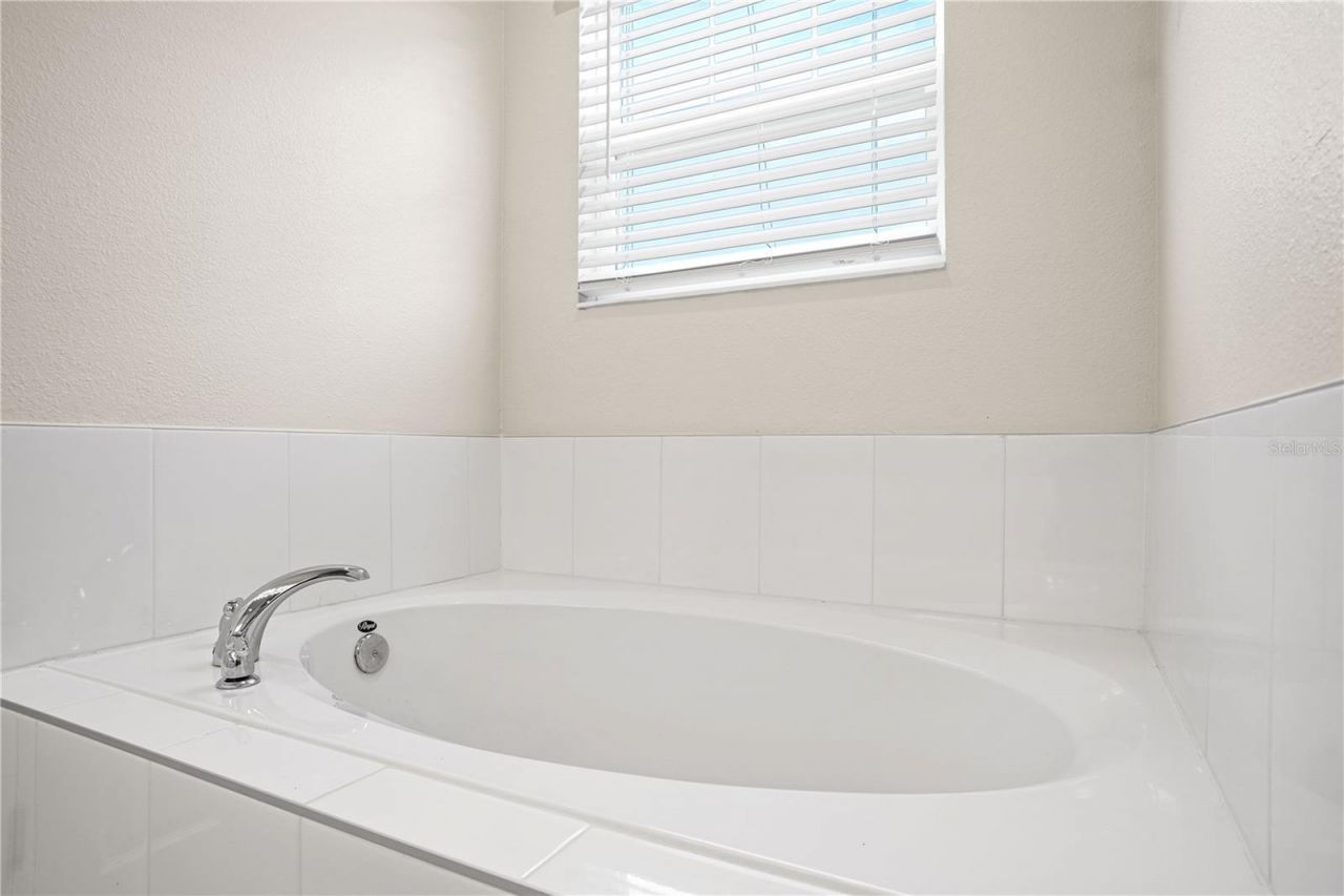 518 Venetian Palms Boulevard, New Smyrna Beach, FL 32168 Photo