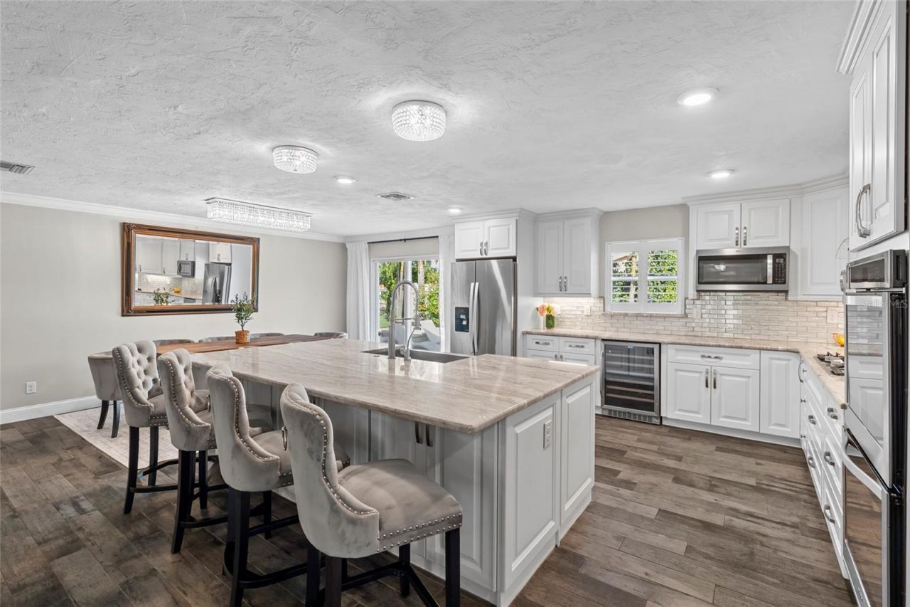 4592 40th Street S, Saint Petersburg, FL 33711 Photo