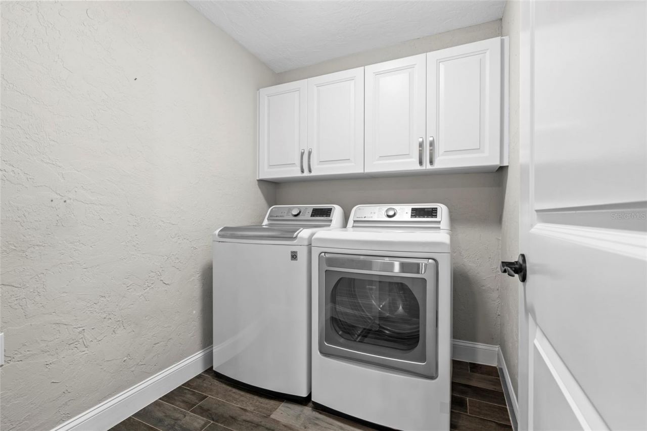 4592 40th Street S, Saint Petersburg, FL 33711 Photo