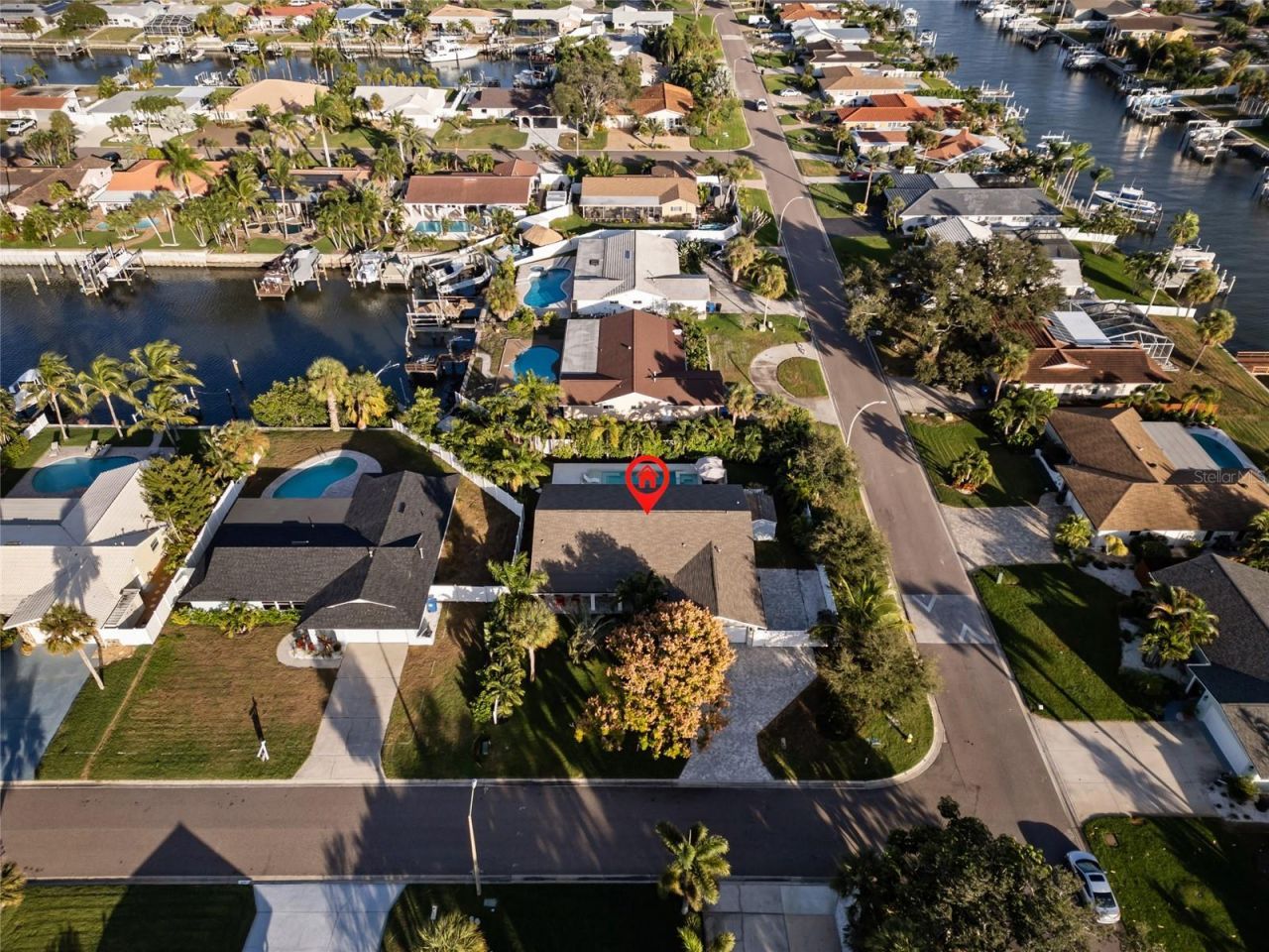 4592 40th Street S, Saint Petersburg, FL 33711 Photo