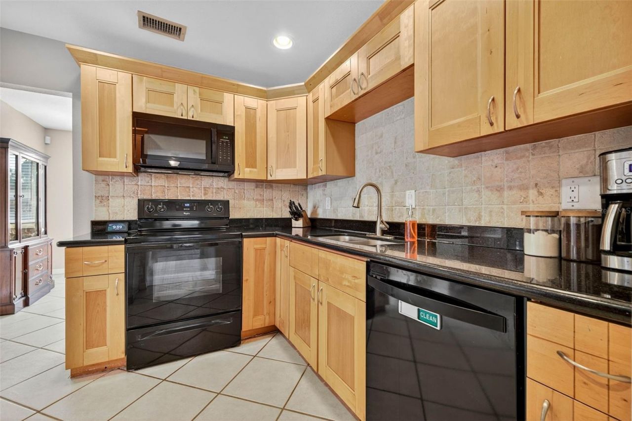 1334 59th Street N, Saint Petersburg, FL 33710 Photo