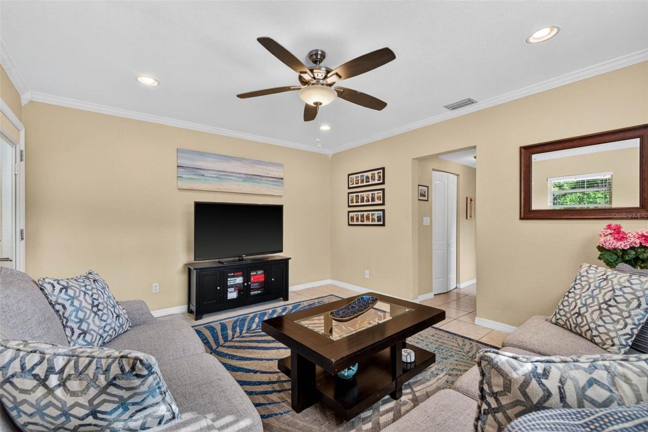 1334 59th Street N, Saint Petersburg, FL 33710 Photo